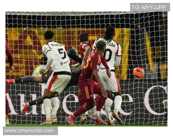 西甲激战尤文图斯大胜AC米兰争议判罚引发全场热议